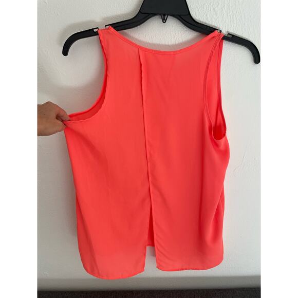 Soprano Women's Coral Tank Top MEDIUM Silver Studs Flowy with Open back. NWOT - Picture 6 of 11